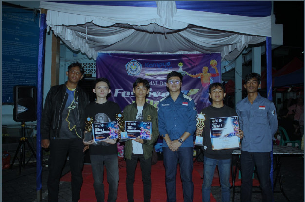 STIE Pembangunan Tanjungpinang menggelar Tournament Mobile Legends Antar Pelajar yang diikuti oleh pelajar SMA/SMK se-Kepulauan Riau.